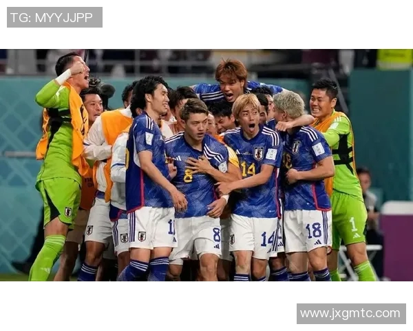 韩媒热评日本足球明星的技术风格与国际赛场表现分析 韩媒热评日本足球明星的技术风格与国际赛场表现分析